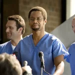 فیلم دستان هدیه بخش در داروخانه آنلاین زجاج کلاب