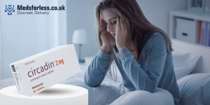 بررسی علمی میزان اثر خواب‌آوری ملاتونین بر اساس کارآزمایی‌های بالینی | داروخانه آنلاین زجاج کلاب